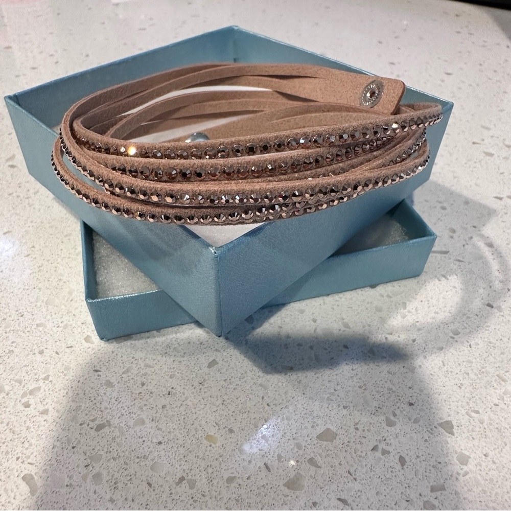 NIB Touchstone Crystal Wrap-Star Bracelet Golden Blush